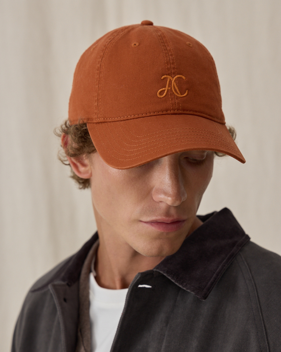 Кепка из 100 хлопка с вышивкой оранжевый 3490₽