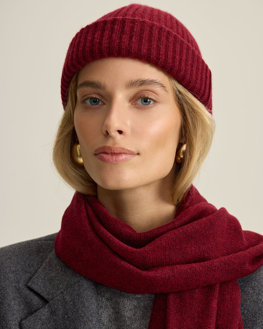 шапка бини unisex из шерсти с кашемиром  фотография