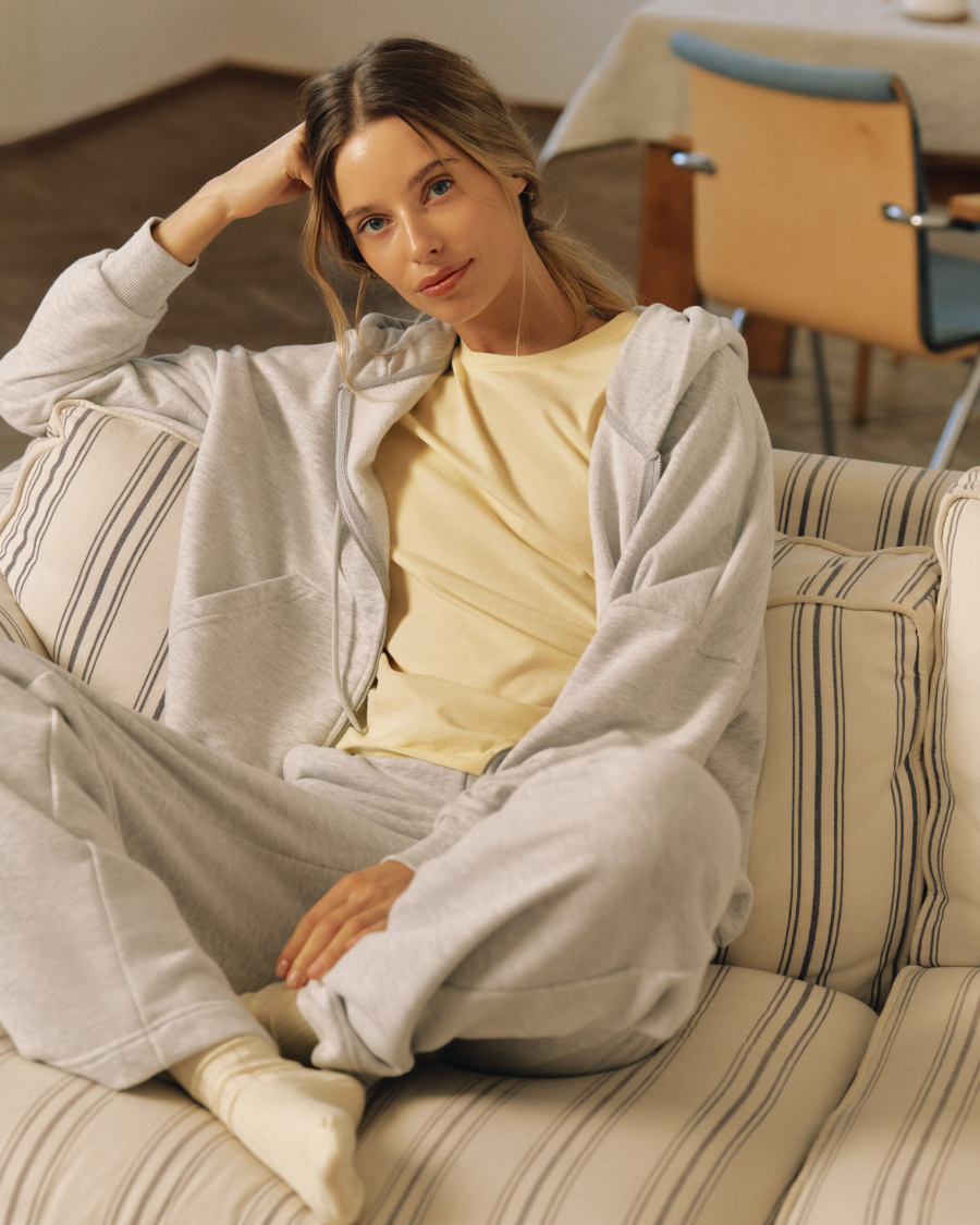 Футболка полуприталенного кроя сливочный 4990₽