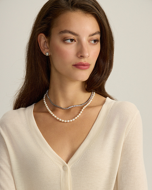 Тонкий шерстяной кардиган на пуговицах, молочный