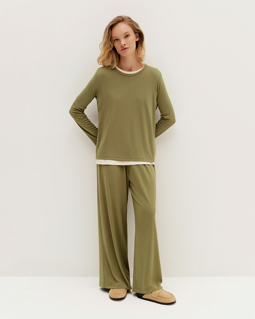 Мягкие трикотажные брюки из модала, хаки