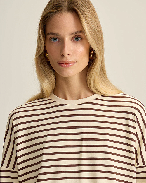 Лонгслив в полоску, коричневый