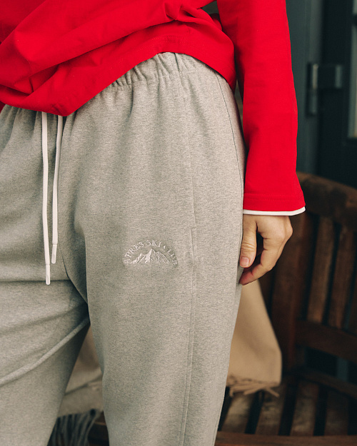 Свободные хлопковые джоггеры с вышивкой, серый меланж