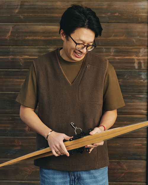 Жилет из шерпы, горький шоколад