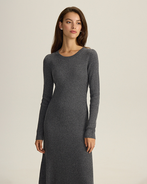 Платье из шерстяного вязаного трикотажа, серый меланж