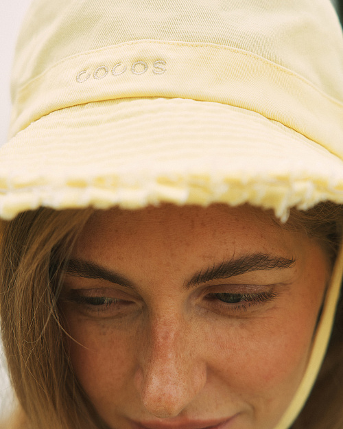 Панама с вышивкой Unisex, желтый